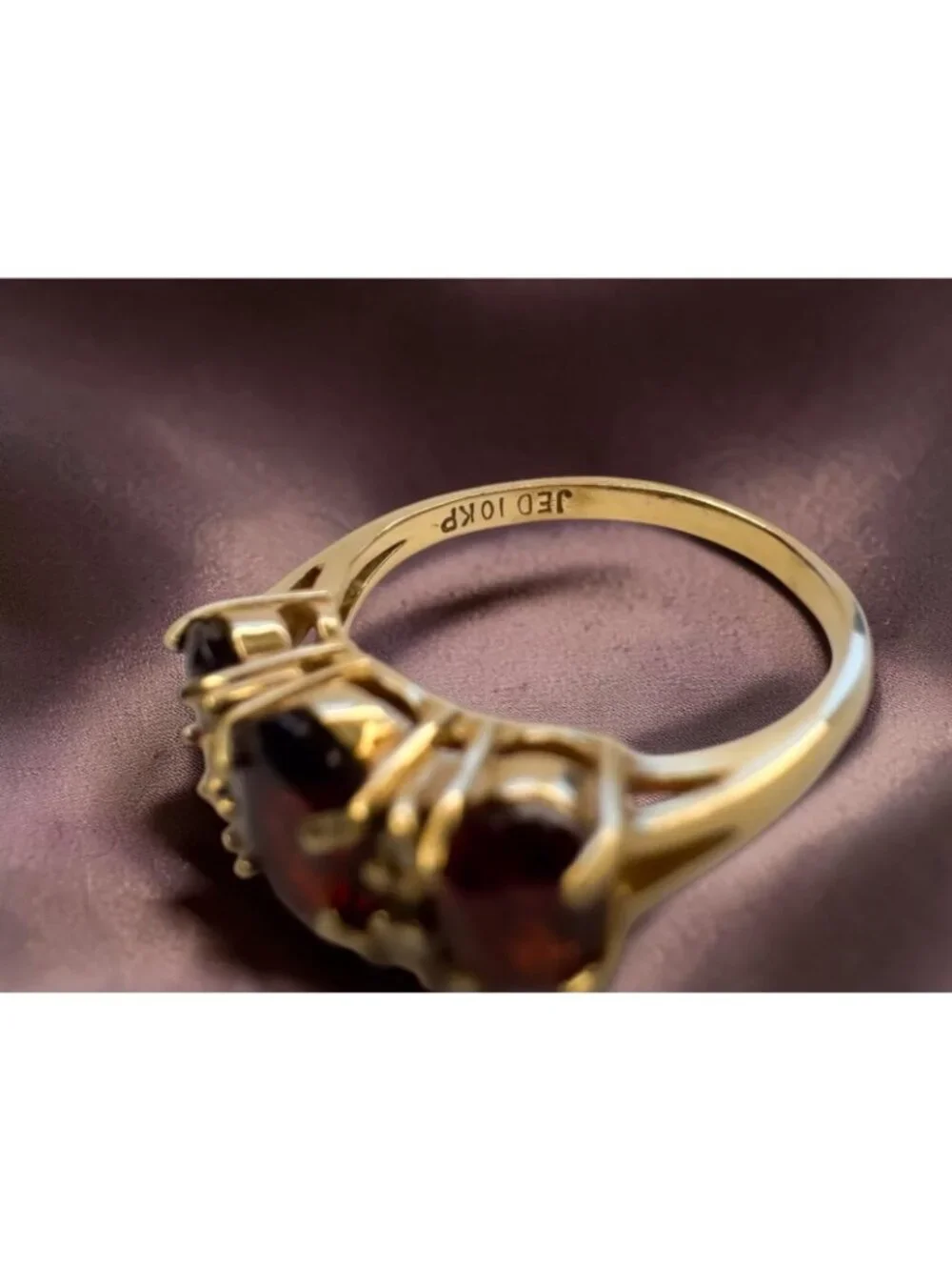 10K Gold Natural Indian Garnet & Diamond Ring 2cttw Three Stone Ring Size 4.5